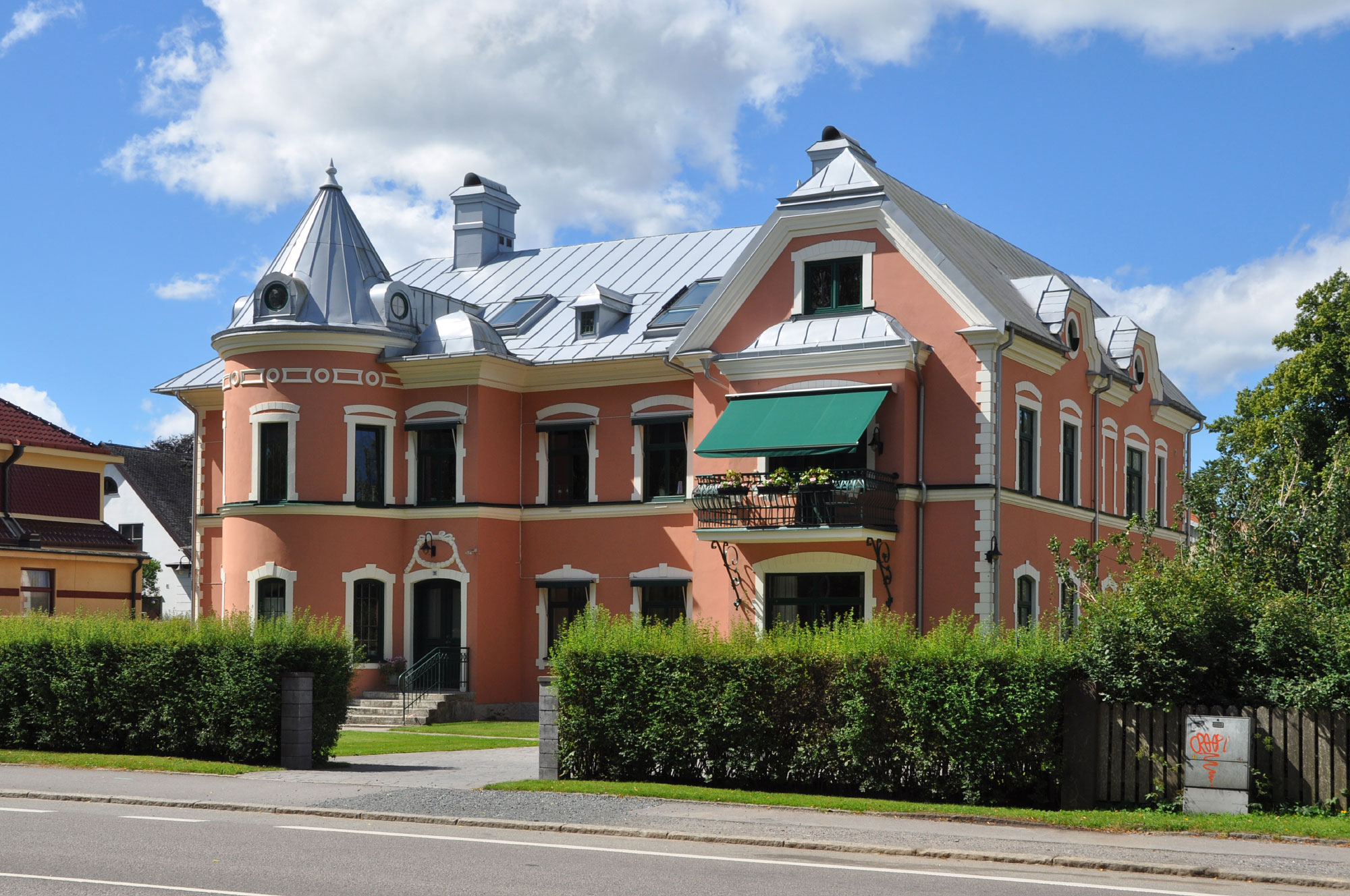 Lovkojan 2, Lidkoping (Photo License: CC-BY-SA-3.0 )